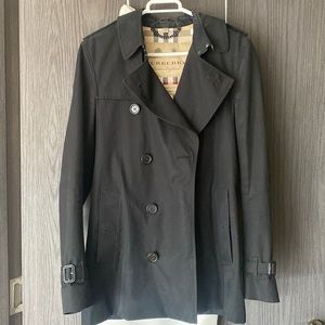 Men’s Burberry Raincoat